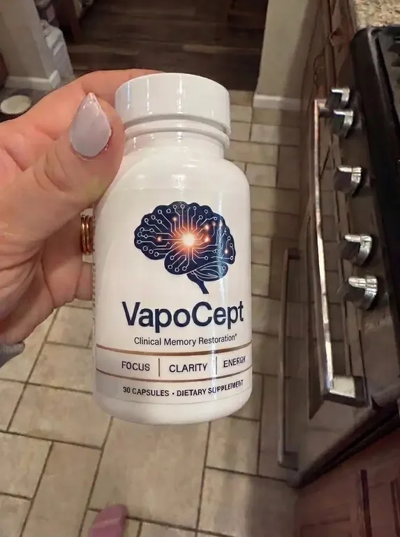 Real VapoCept bottle showing the front label